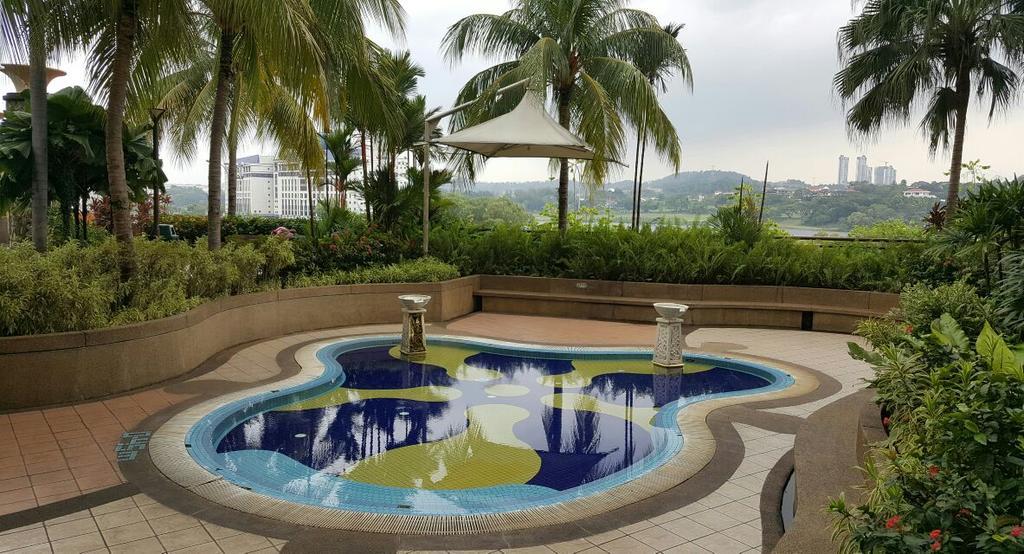 Apartment Qaiser Executive East Lake *