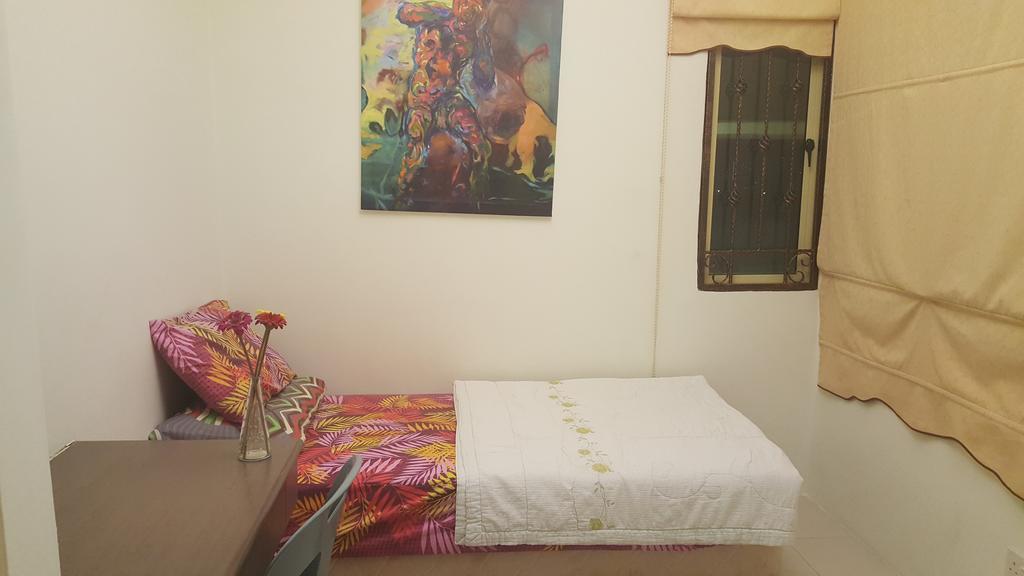 Apartment Qaiser Executive East Lake