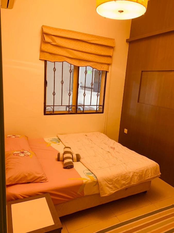 Apartment Qaiser Executive East Lake Kampong Bohol
